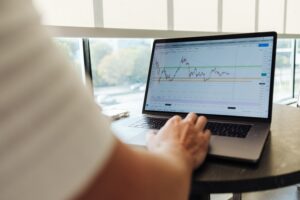 analytics on a laptop b2b payment processing