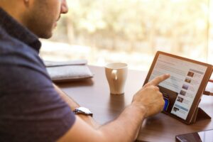 man using a tablet what is iso/msp