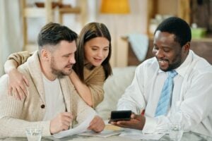 couple calculating debt to income ratio debt to income ratio calculator
