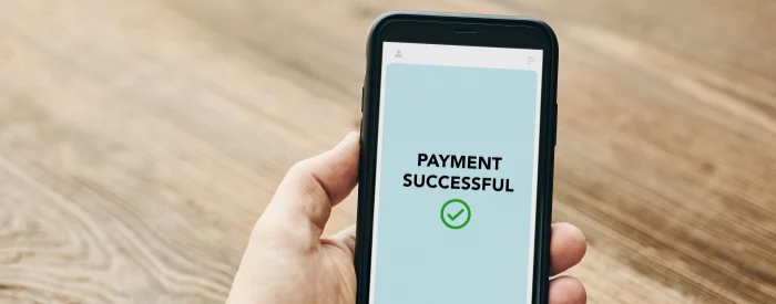 A payment successful screen after using apple pay on an iPhone
